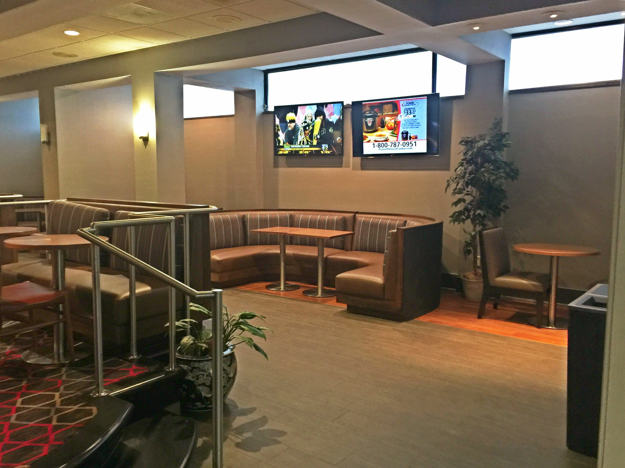 Wyndham Garden Inn Pittsburgh Airport Robinson Township Exteriör bild